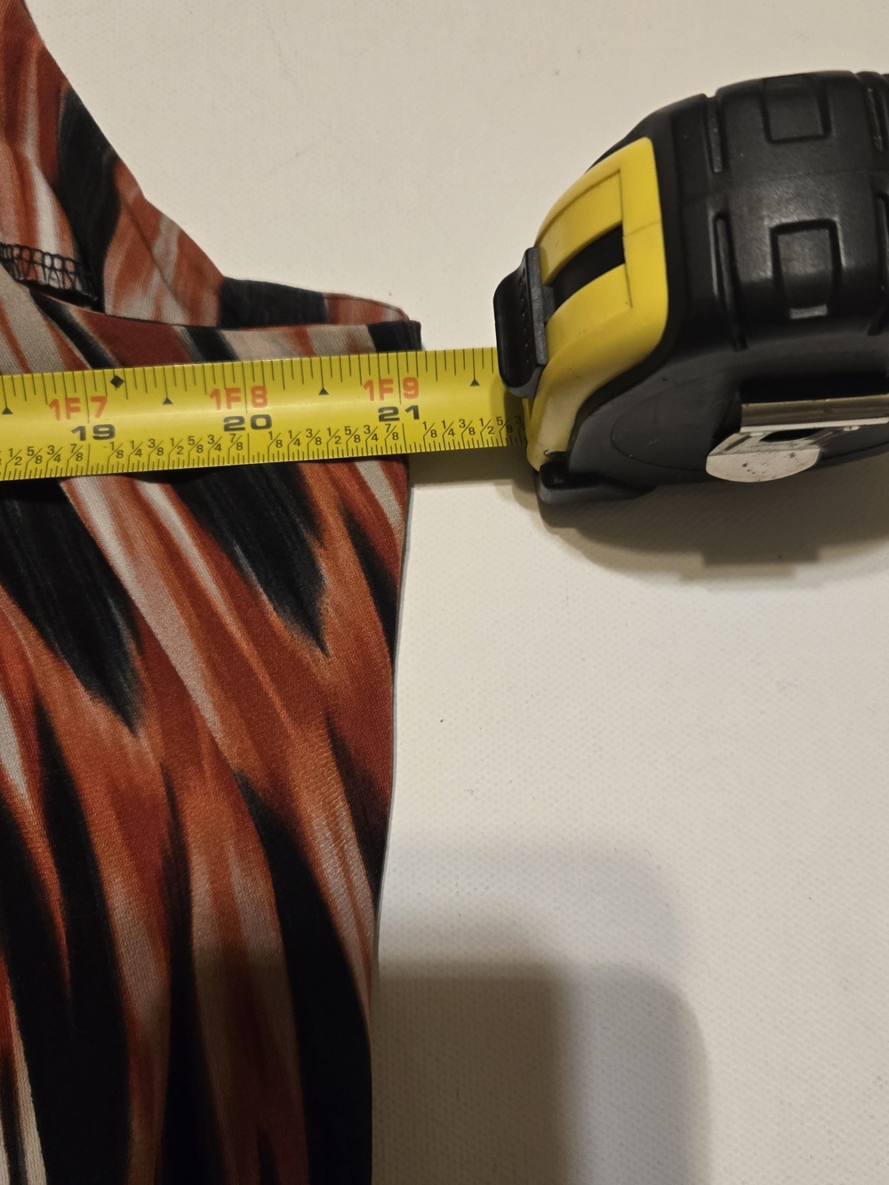 Calvin Klein XL Red, Black & White Ikat-Style Sleeveless Camisole - Picture 4 of 5
